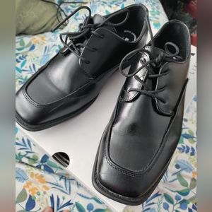 Boy's Sonoma dress shoes